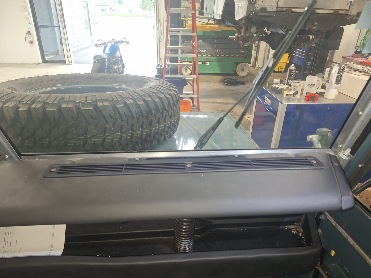 Demister Vent Set for Land Rover Series 3 Part# 346893